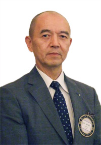 会長：時　準雄